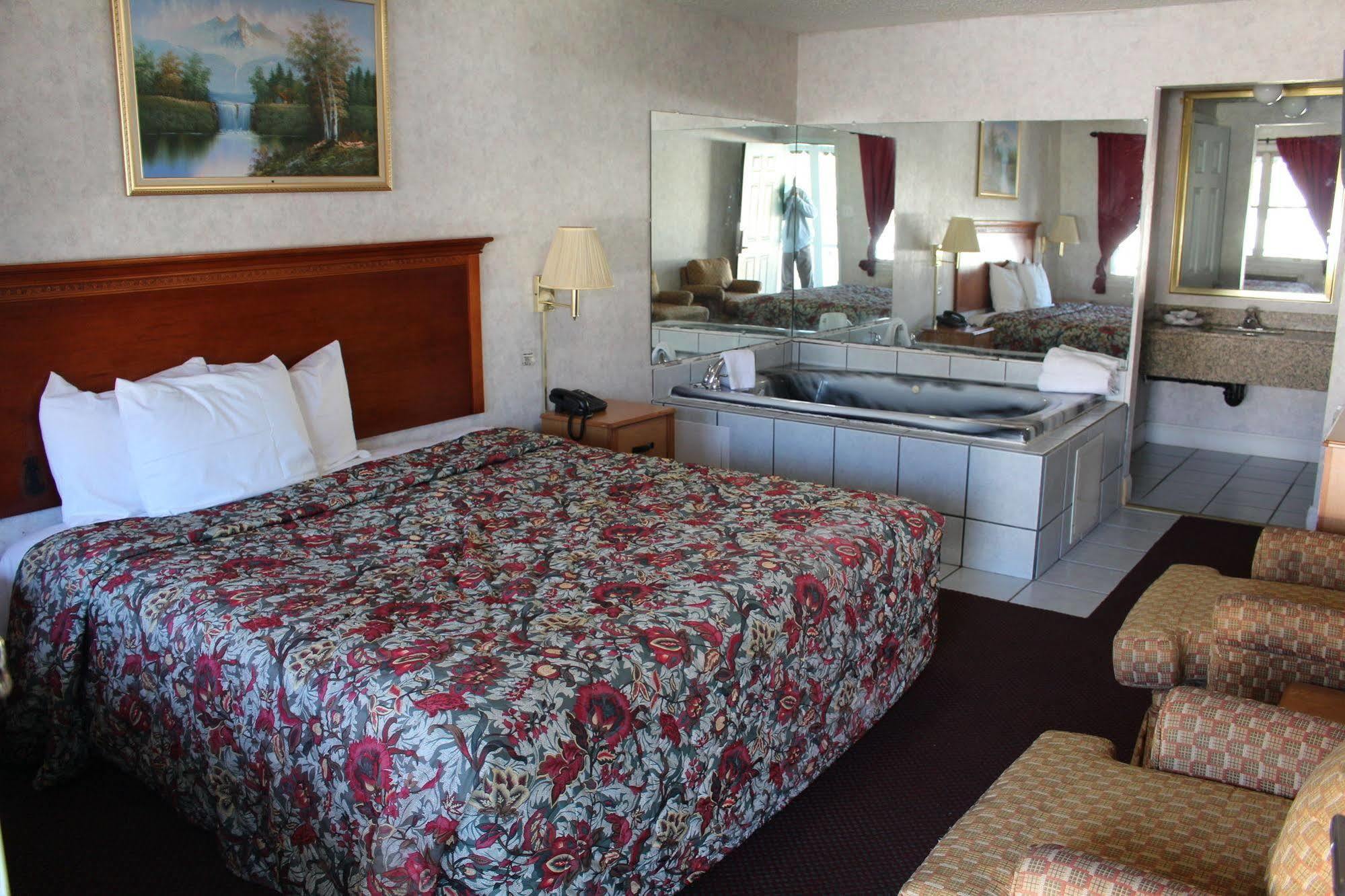 Highlander Motor Inn Atlantic City กัลโลเวย์ ภายนอก รูปภาพ